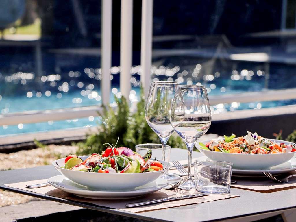 Mercure Pau Palais Des Sports المطعم الصورة